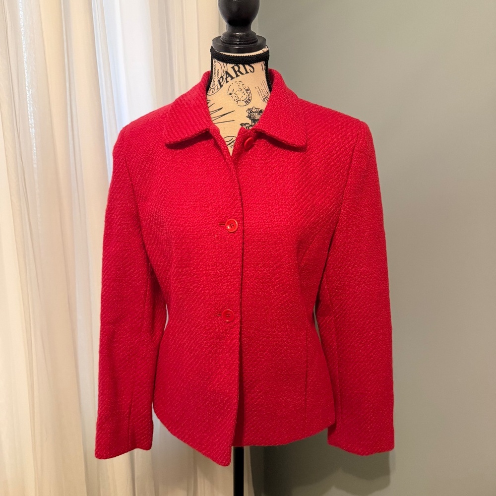 Hot pink cropped wool jacket